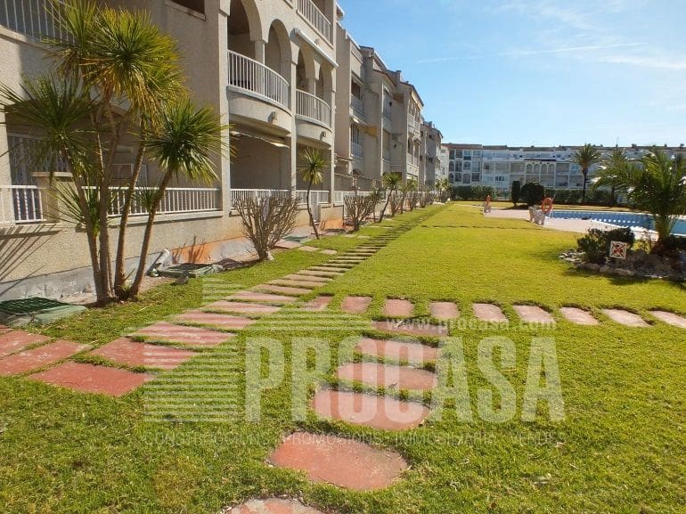 Kommersiell til salgs i Empuriabrava - € 480 000 (Ref: 7955317)