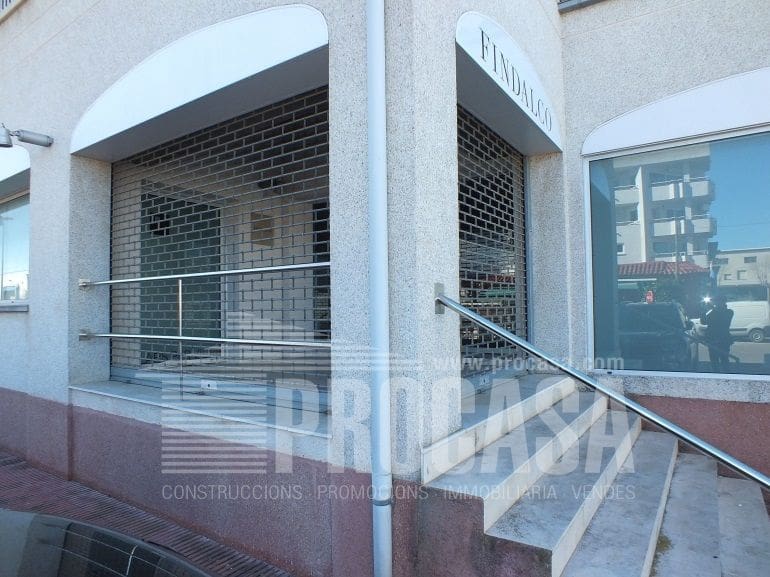 Kommersiell til salgs i Empuriabrava - € 480 000 (Ref: 7955317)