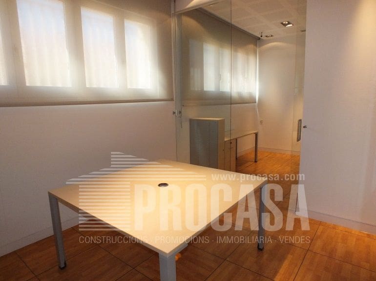 Kommersiell til salgs i Empuriabrava - € 480 000 (Ref: 7955317)