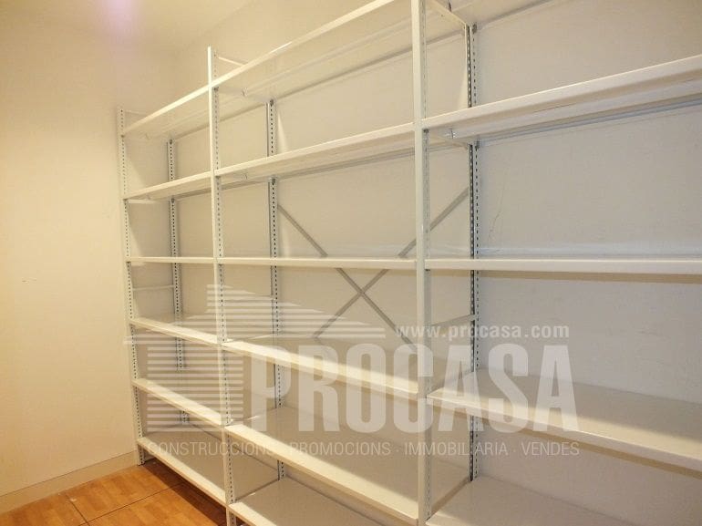 Kommersiell til salgs i Empuriabrava - € 480 000 (Ref: 7955317)