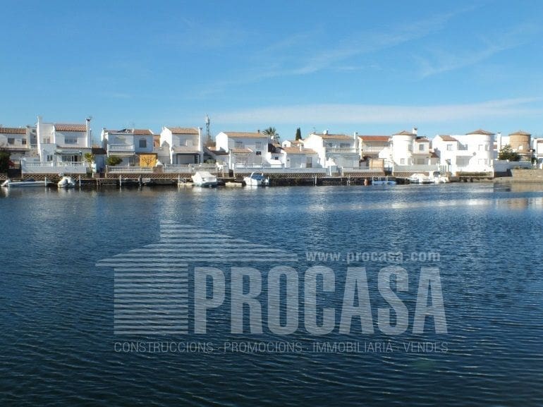 Kommersiell til salgs i Empuriabrava - € 480 000 (Ref: 7955317)
