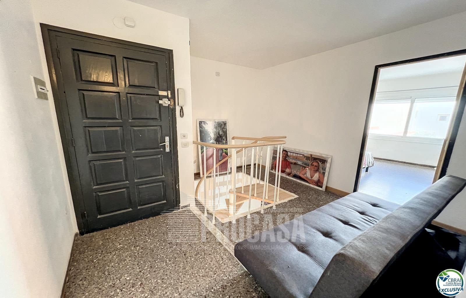 6 bedroom Flat for sale in Roses - € 315,000 (Ref: 7981773)