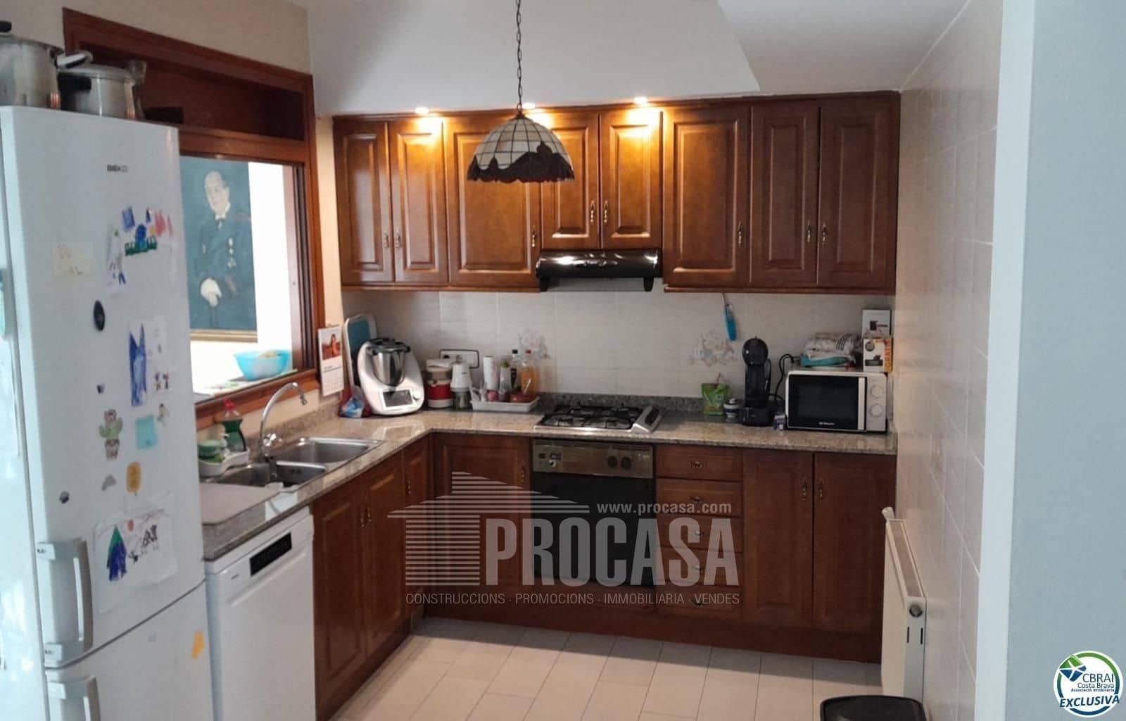 4 soveværelse Villa til salg i Empuriabrava med swimmingpool garage - € 349.000 (Ref: 8024634)