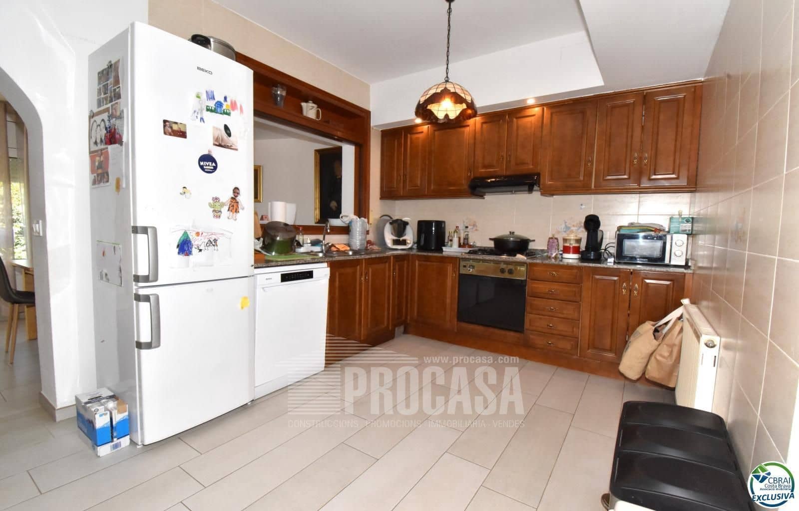 4 soveværelse Villa til salg i Empuriabrava med swimmingpool garage - € 349.000 (Ref: 8024634)