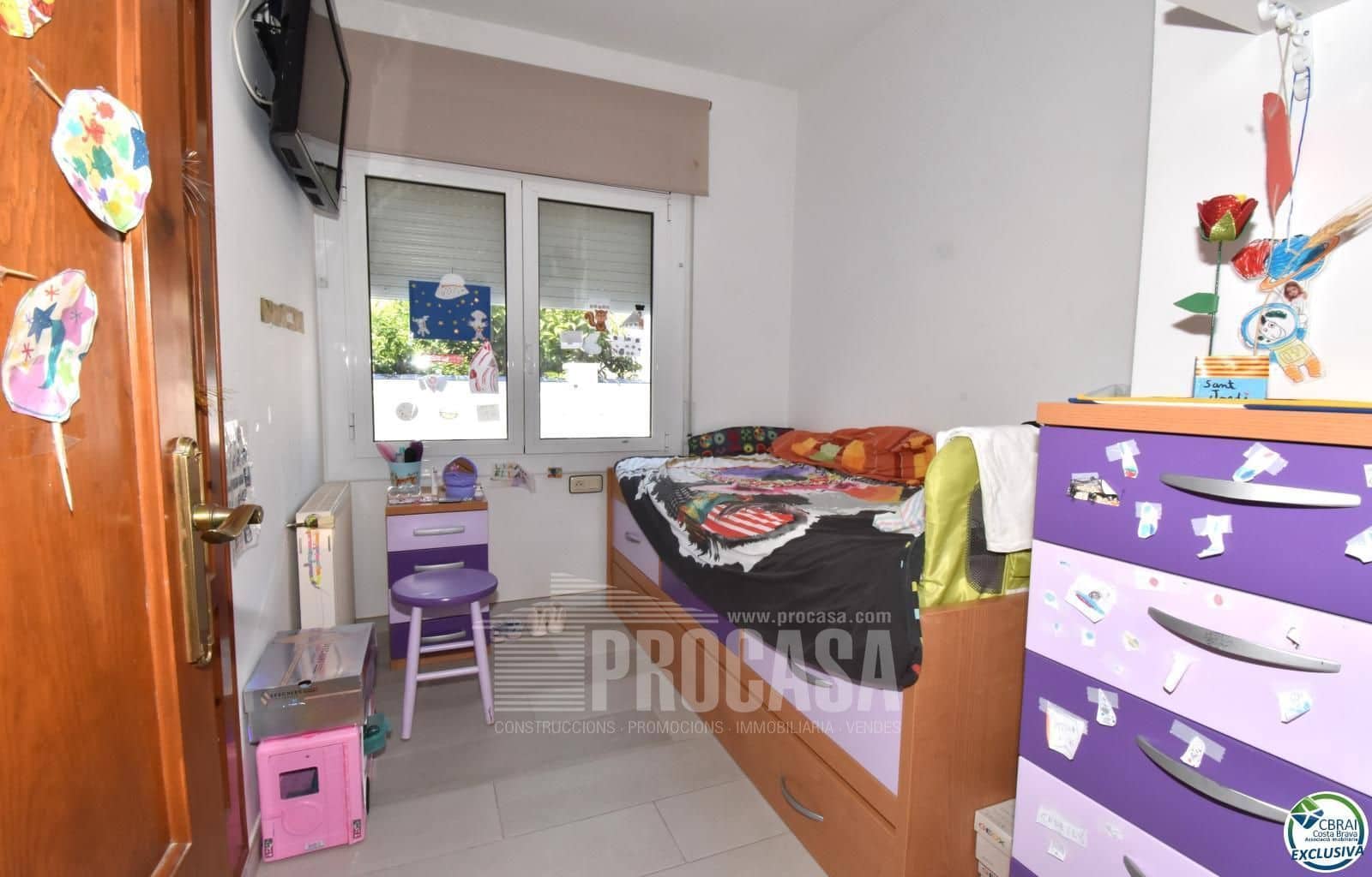 4 soveværelse Villa til salg i Empuriabrava med swimmingpool garage - € 349.000 (Ref: 8024634)