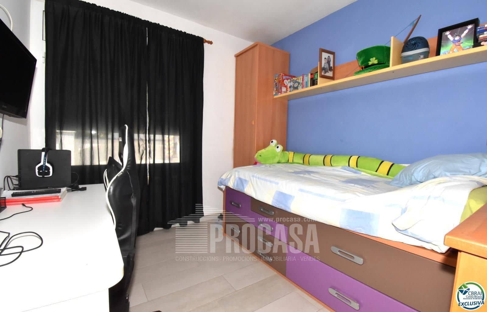 4 soveværelse Villa til salg i Empuriabrava med swimmingpool garage - € 349.000 (Ref: 8024634)