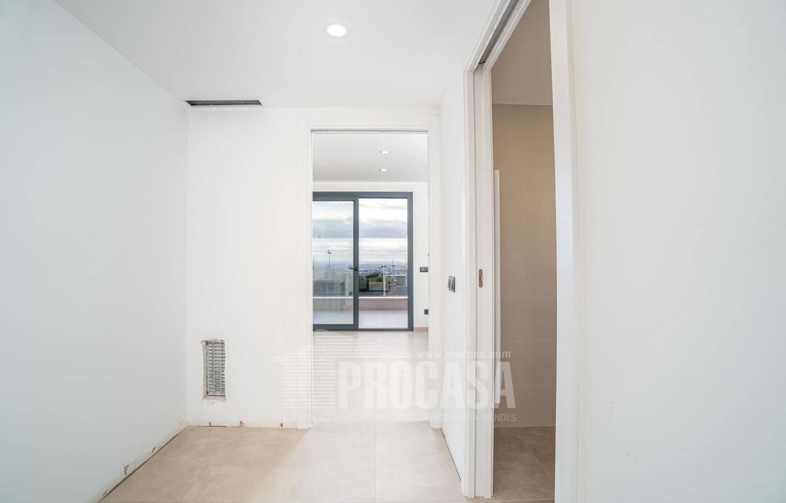 4 bedroom Villa for sale in Palau-saverdera with pool garage - € 895,000 (Ref: 8154945)