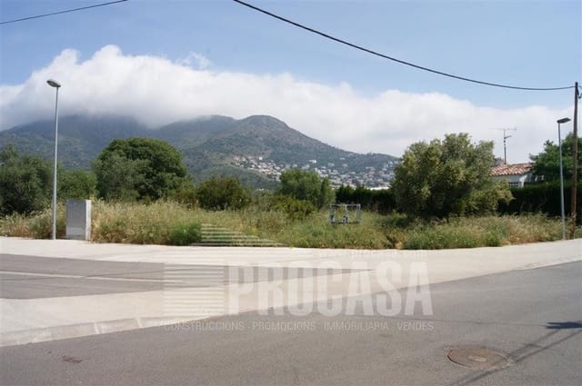 Building Plot for sale in Roses - € 162,000 (Ref: 8195071)