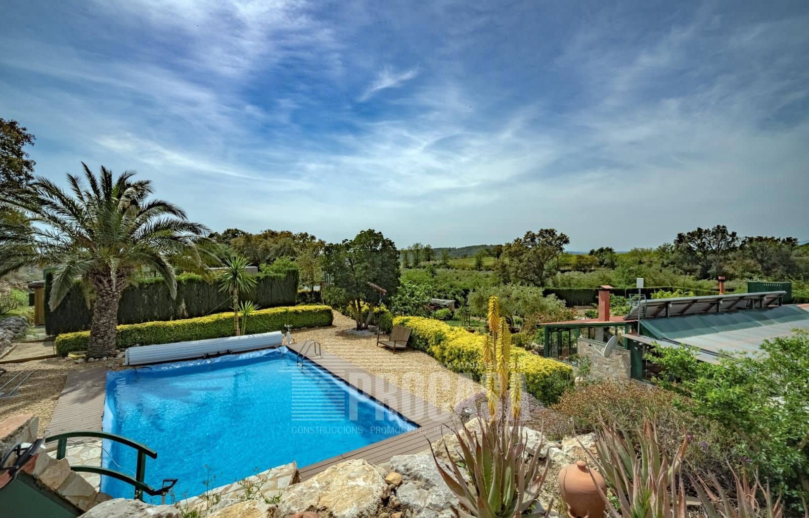 3 soverom Villa til salgs i Masarac med svømmebasseng garasje - € 975 000 (Ref: 8209875)