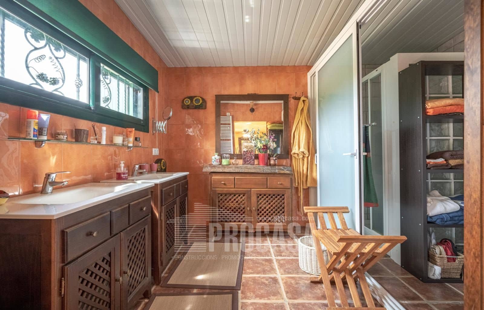 3 soverom Villa til salgs i Masarac med svømmebasseng garasje - € 975 000 (Ref: 8209875)