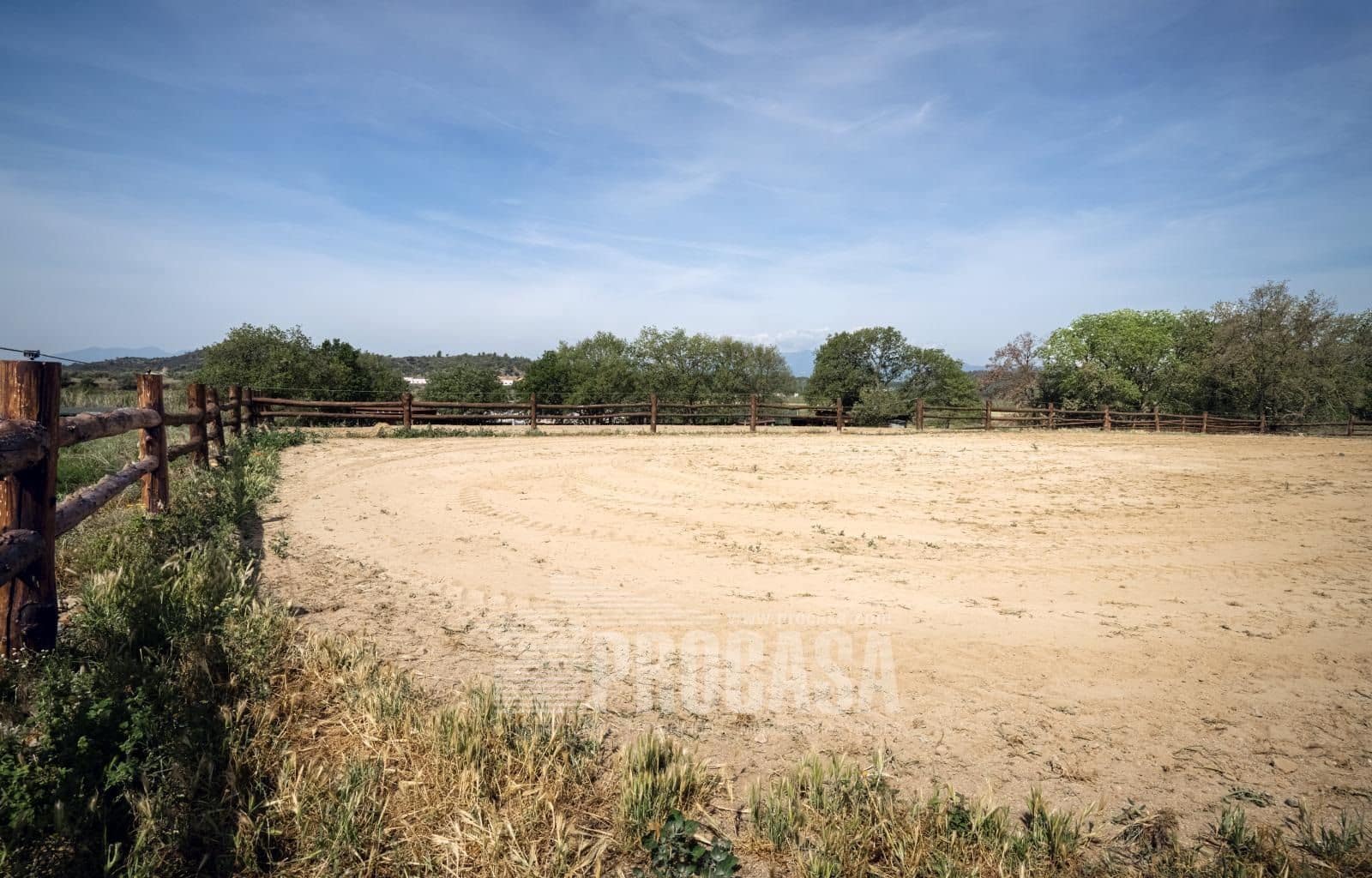 3 soverom Villa til salgs i Masarac med svømmebasseng garasje - € 975 000 (Ref: 8209875)