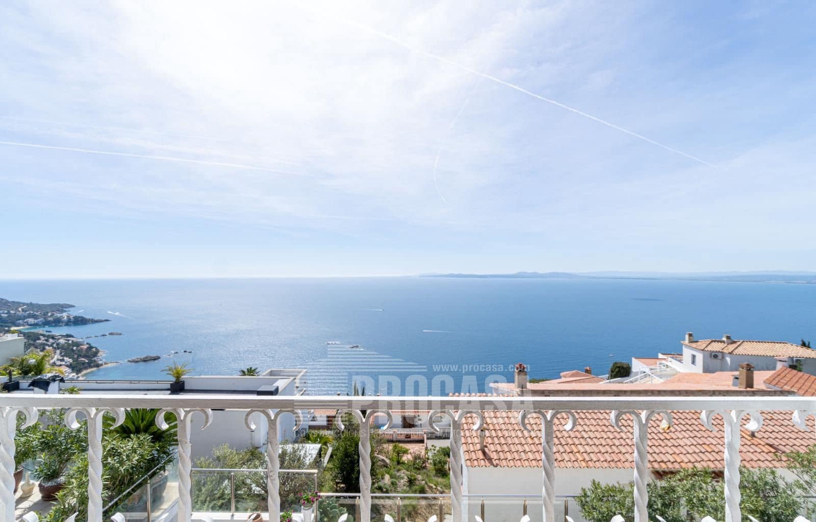 4 sypialnia Willa na sprzedaż w Roses z basenem garażem - 1 090 000 € (Ref: 8214715)