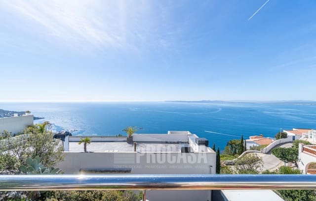 4 sypialnia Willa na sprzedaż w Roses z basenem garażem - 1 090 000 € (Ref: 8214715)