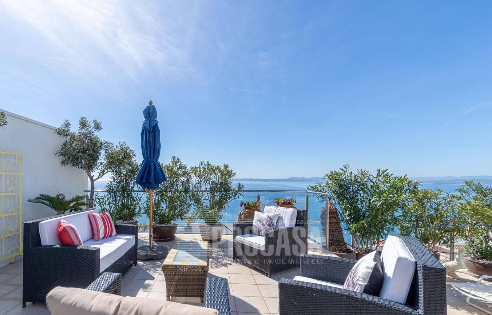 4 sypialnia Willa na sprzedaż w Roses z basenem garażem - 1 090 000 € (Ref: 8214715)