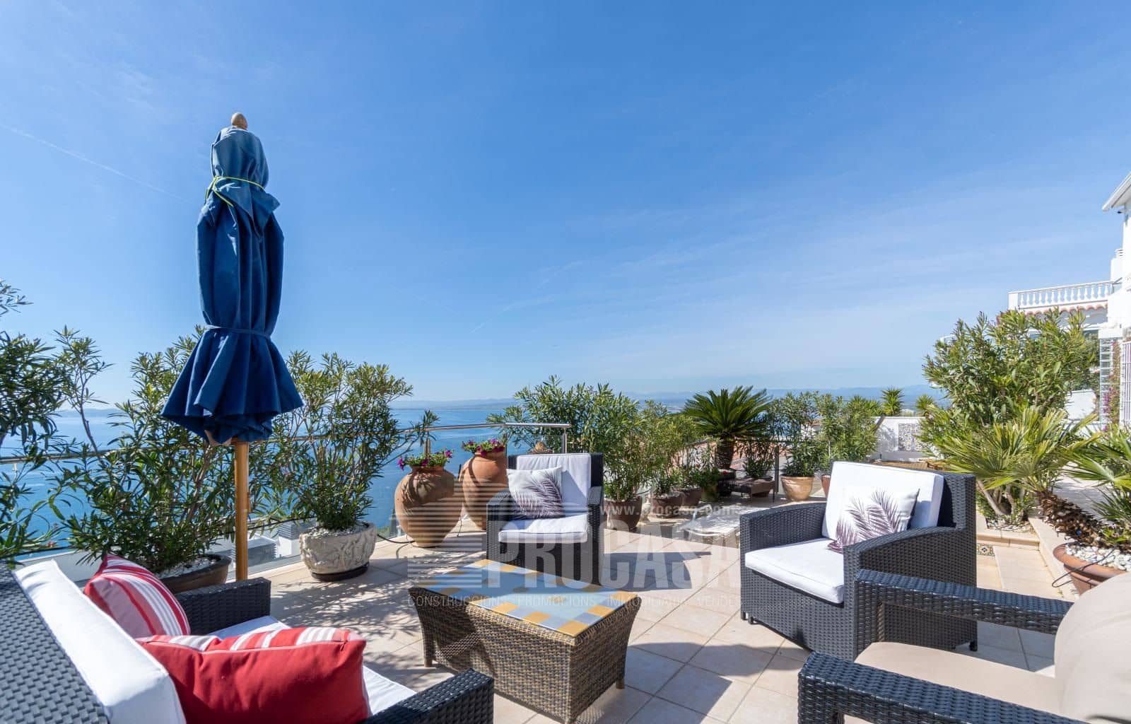 4 sypialnia Willa na sprzedaż w Roses z basenem garażem - 1 090 000 € (Ref: 8214715)