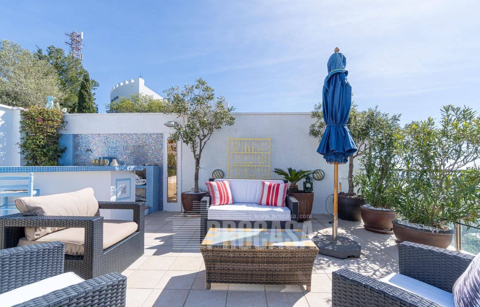 4 sypialnia Willa na sprzedaż w Roses z basenem garażem - 1 090 000 € (Ref: 8214715)