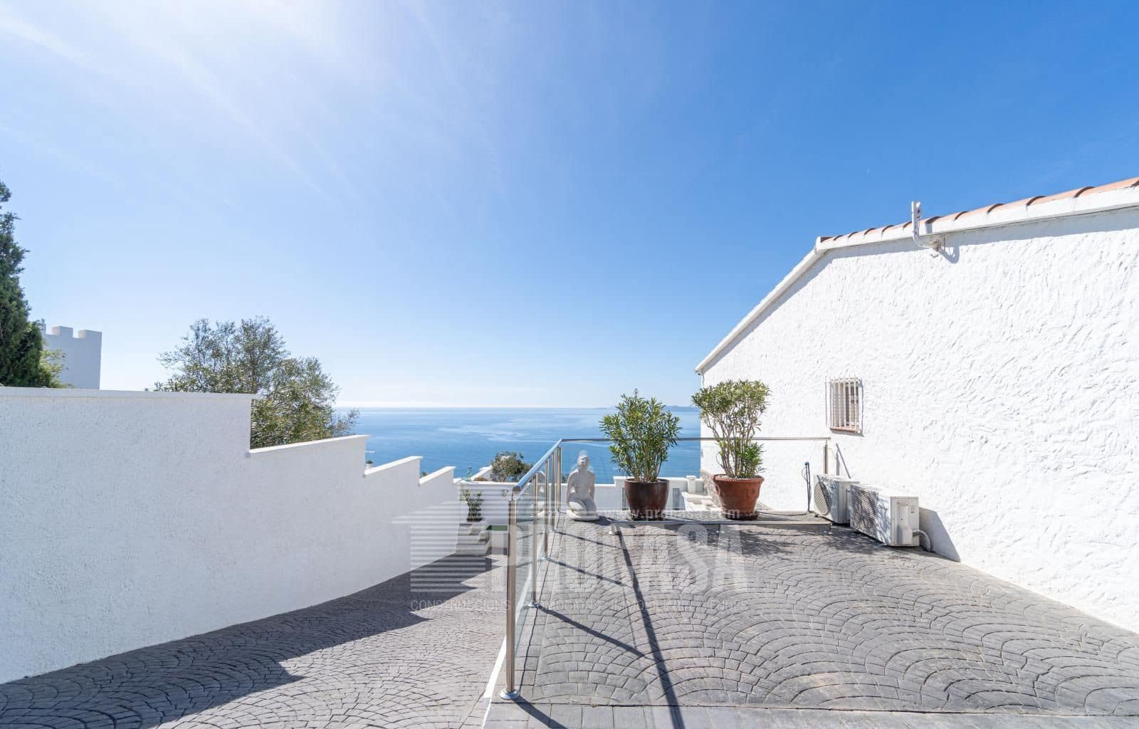 4 sypialnia Willa na sprzedaż w Roses z basenem garażem - 1 090 000 € (Ref: 8214715)