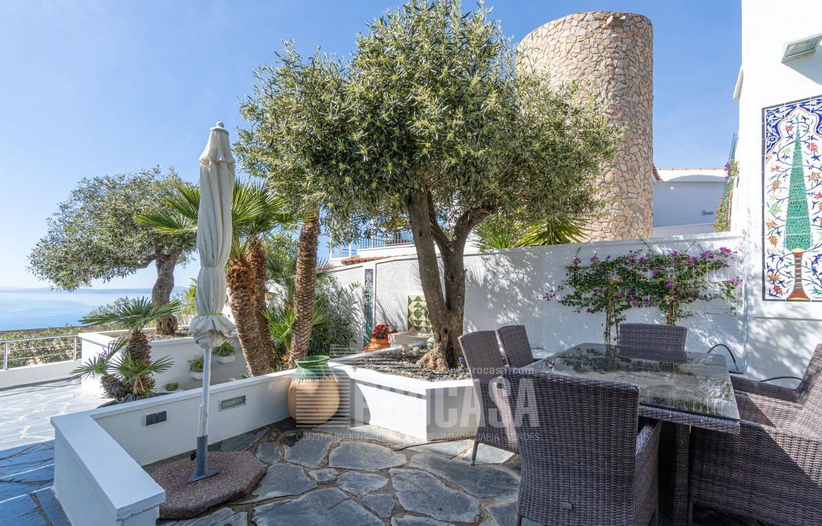 4 sypialnia Willa na sprzedaż w Roses z basenem garażem - 1 090 000 € (Ref: 8214715)