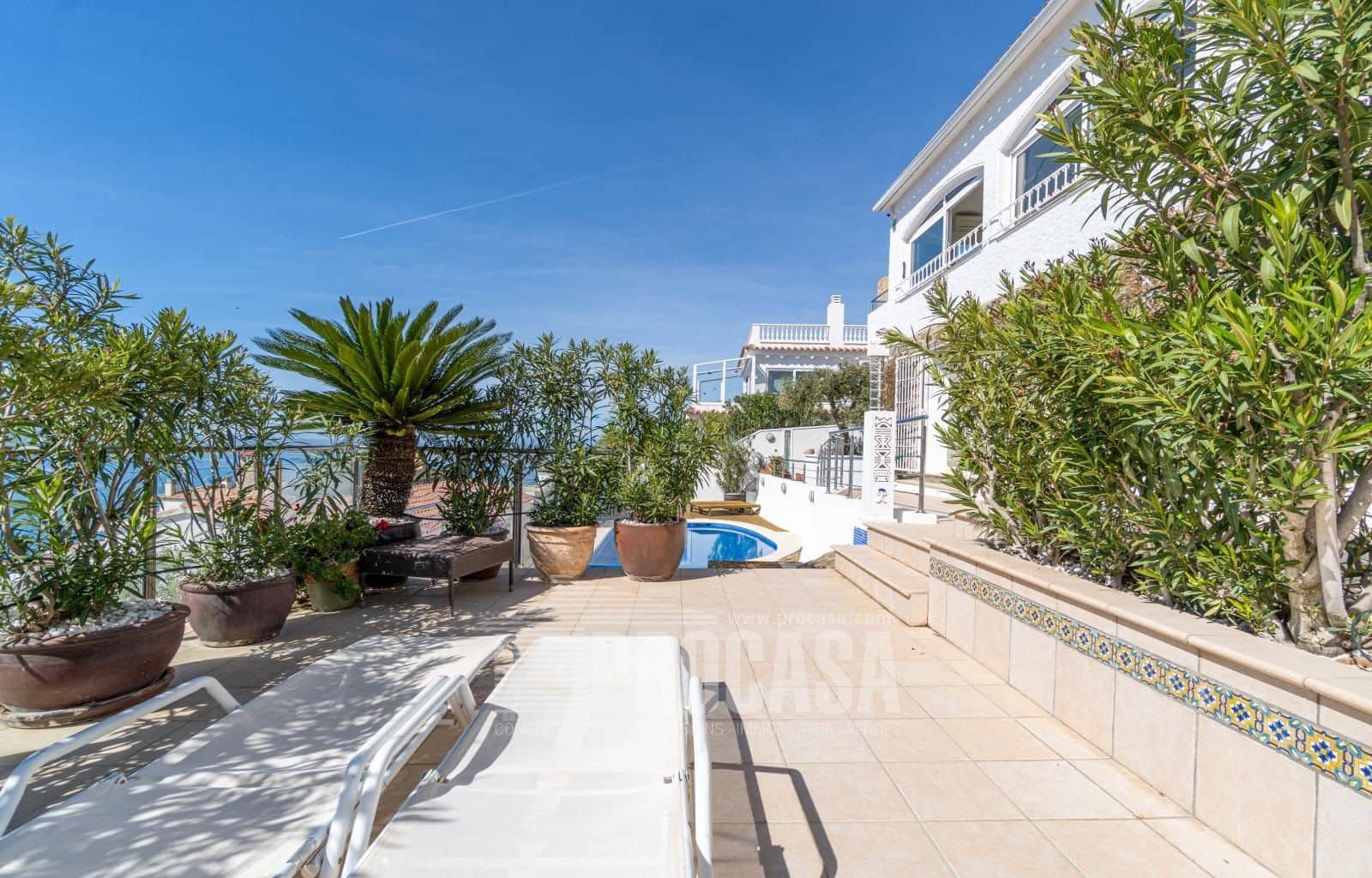 4 sypialnia Willa na sprzedaż w Roses z basenem garażem - 1 090 000 € (Ref: 8214715)