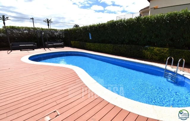 11 chambre Villa/Maison à vendre à Empuriabrava, Castelló d'Empúries avec piscine garage - 4 860 000 € (Ref: 8227276)