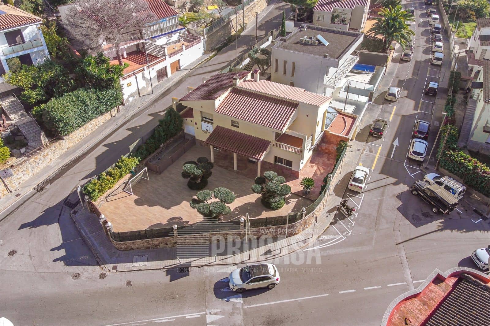 3 soveværelse Villa til salg i Roses med swimmingpool garage - € 675.000 (Ref: 8309705)