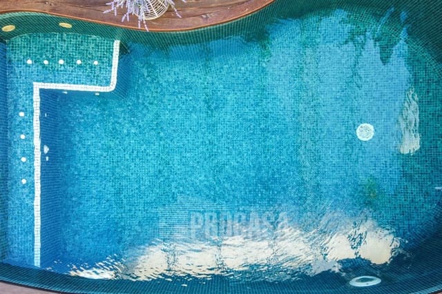 3 soveværelse Villa til salg i Roses med swimmingpool garage - € 675.000 (Ref: 8309705)