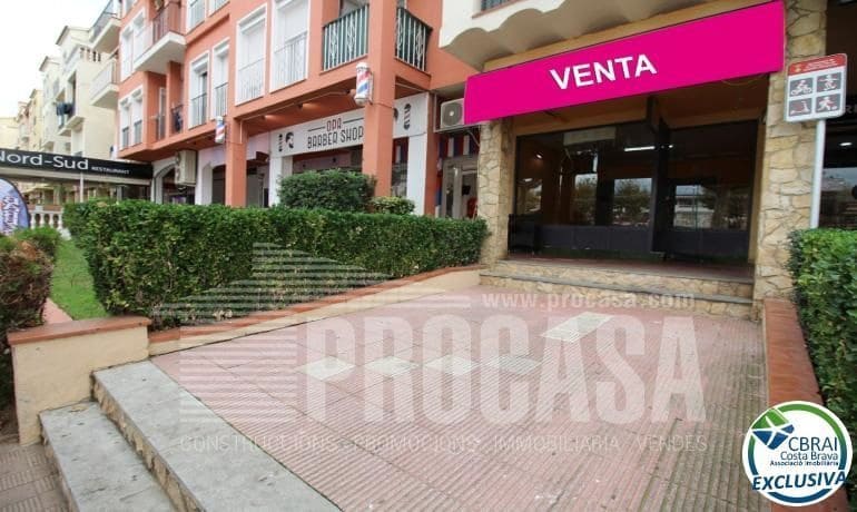 Commercial for sale in Empuriabrava - € 115,000 (Ref: 8321118)