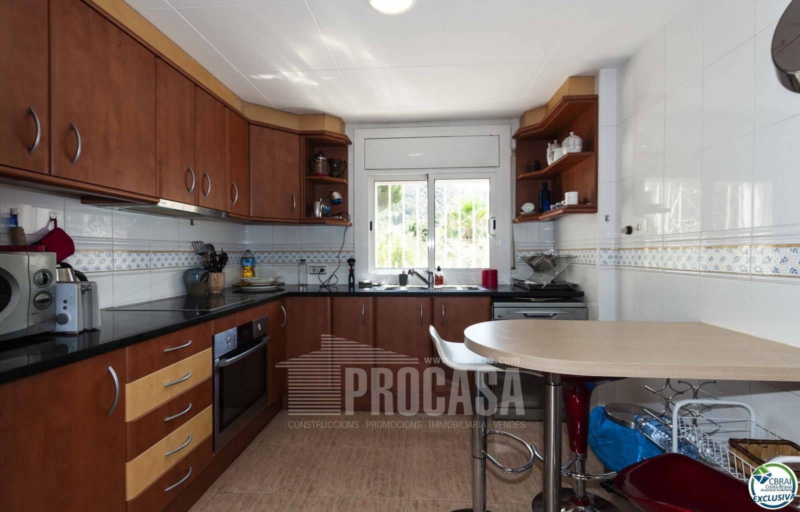 3 makuuhuone Asunto myytävänä paikassa Roses - 319 000 € (Ref: 8335507)