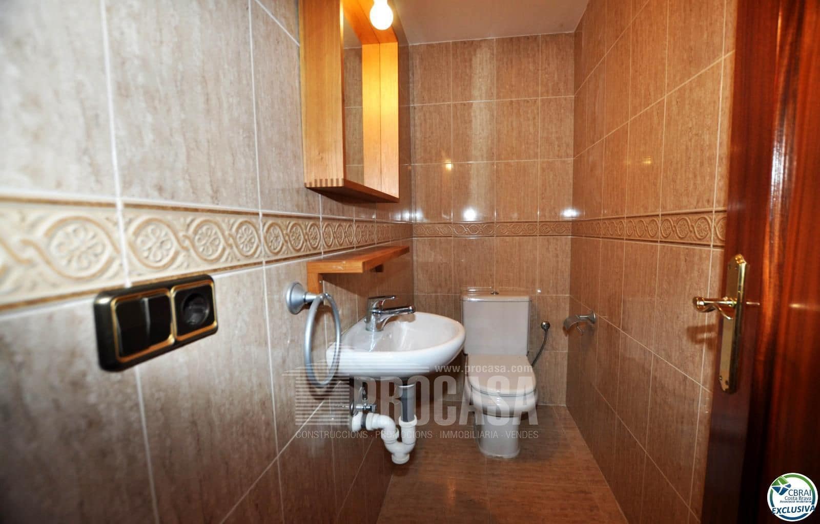 3 makuuhuone Asunto myytävänä paikassa Roses - 319 000 € (Ref: 8335507)