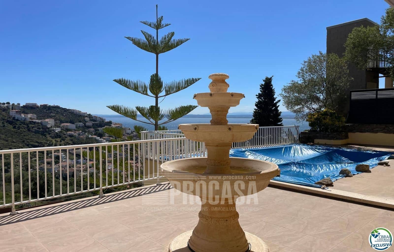 3 slaapkamer Villa te koop in Roses met zwembad garage - € 750.000 (Ref: 8348644)