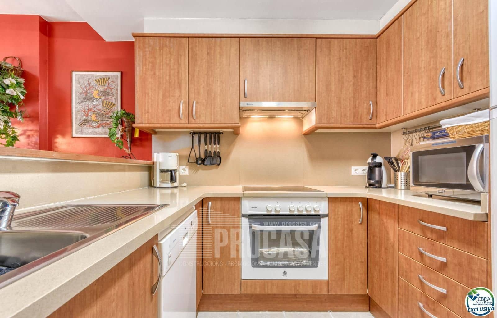 2 slaapkamer Flat te koop in Roses met zwembad garage - € 298.000 (Ref: 8411896)