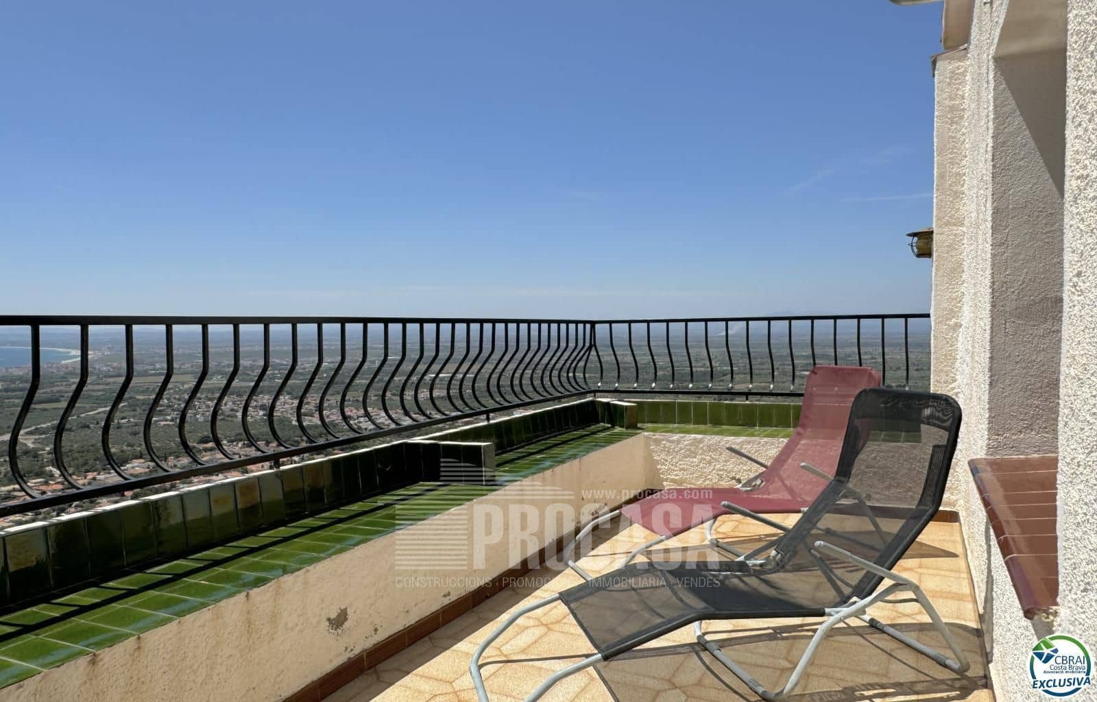 2 soverom Villa til salgs i El Mas Fumats med garasje - € 389 000 (Ref: 8416231)