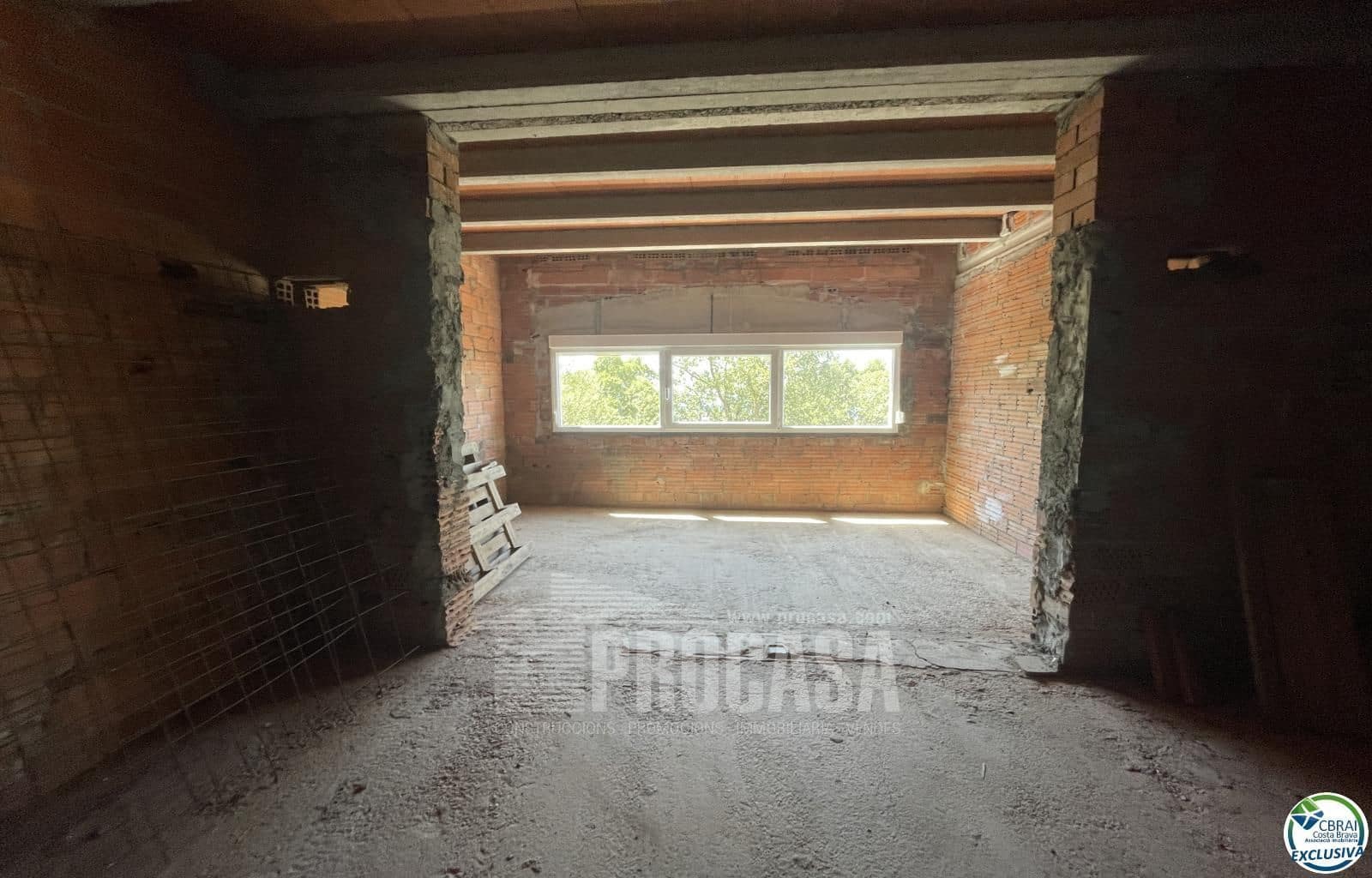 2 soverom Villa til salgs i El Mas Fumats med garasje - € 389 000 (Ref: 8416231)