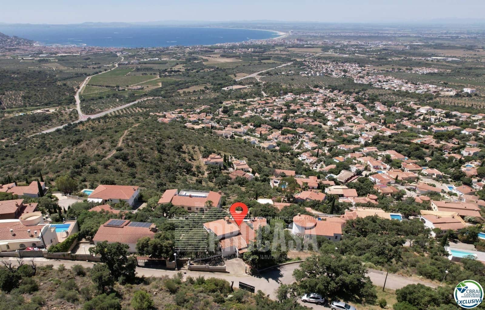 2 soverom Villa til salgs i El Mas Fumats med garasje - € 389 000 (Ref: 8416231)