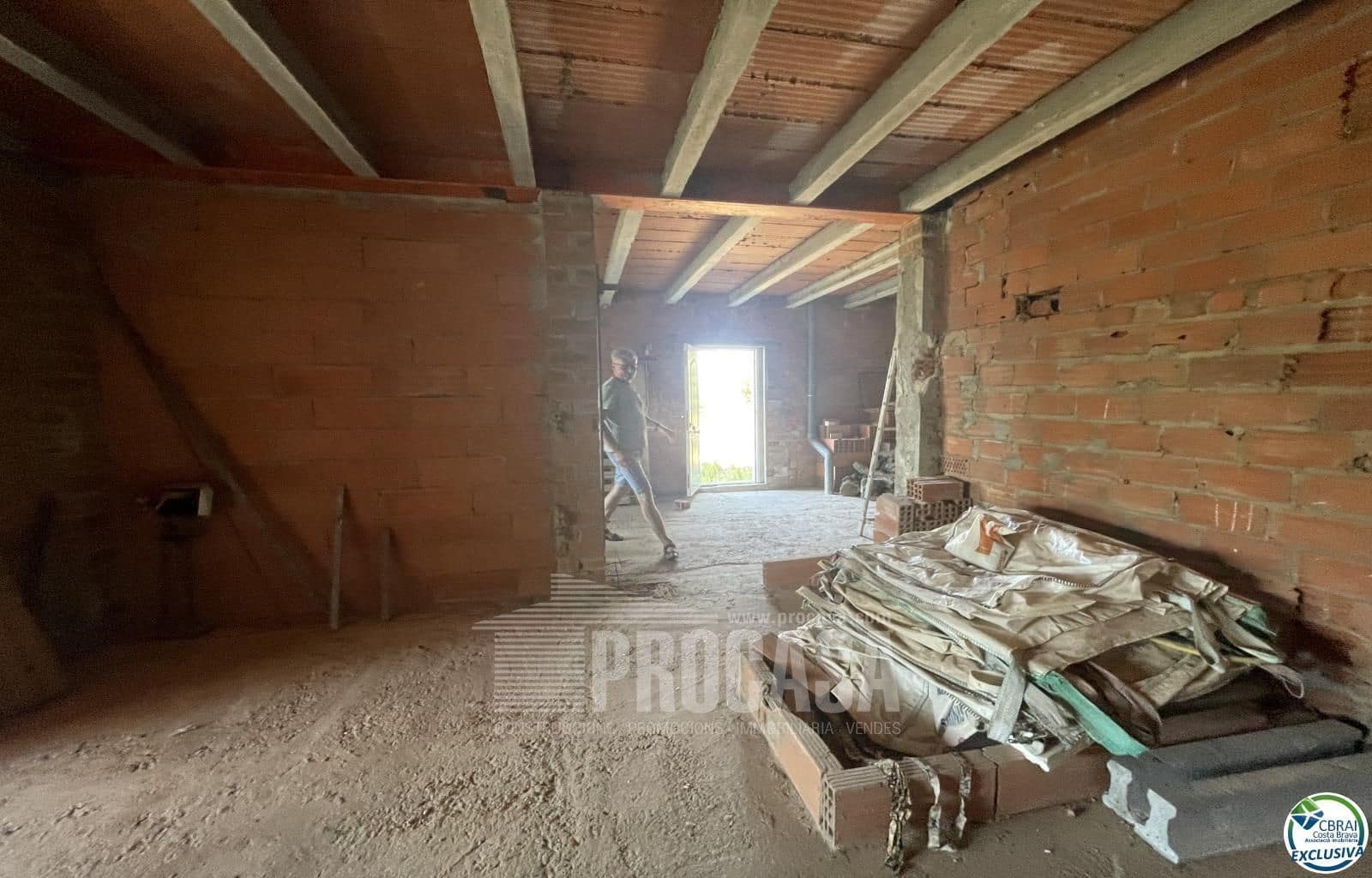 2 soverom Villa til salgs i El Mas Fumats med garasje - € 389 000 (Ref: 8416231)