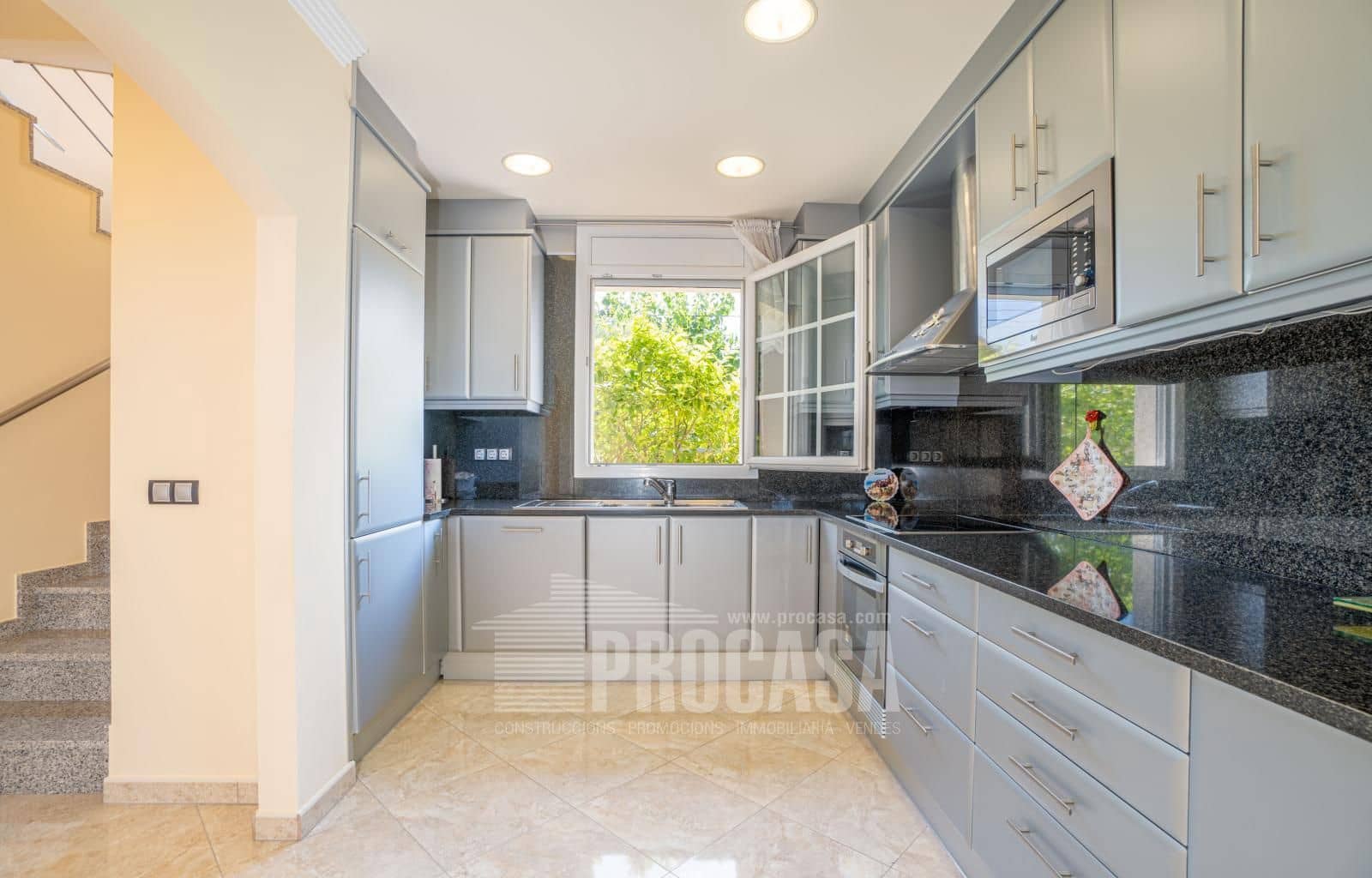 3 Zimmer Villa zu verkaufen in Empuriabrava mit Pool Garage - 1.199.000 € (Ref: 8423695)