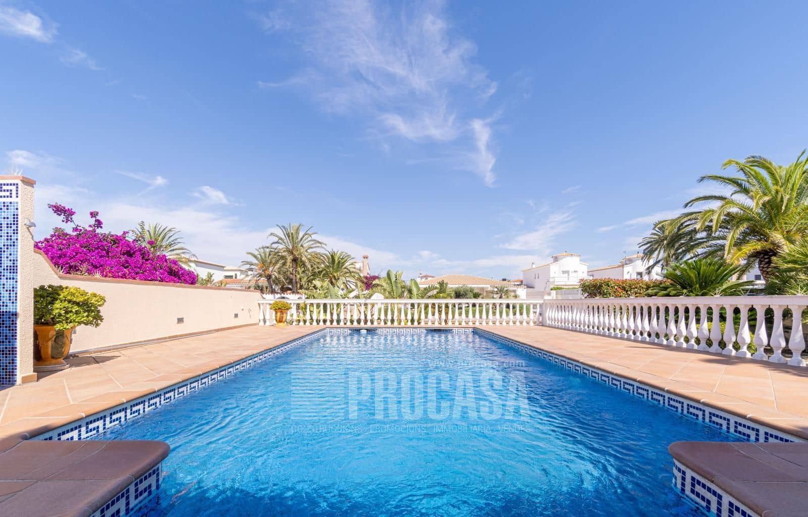 3 Zimmer Villa zu verkaufen in Empuriabrava mit Pool Garage - 1.199.000 € (Ref: 8423695)