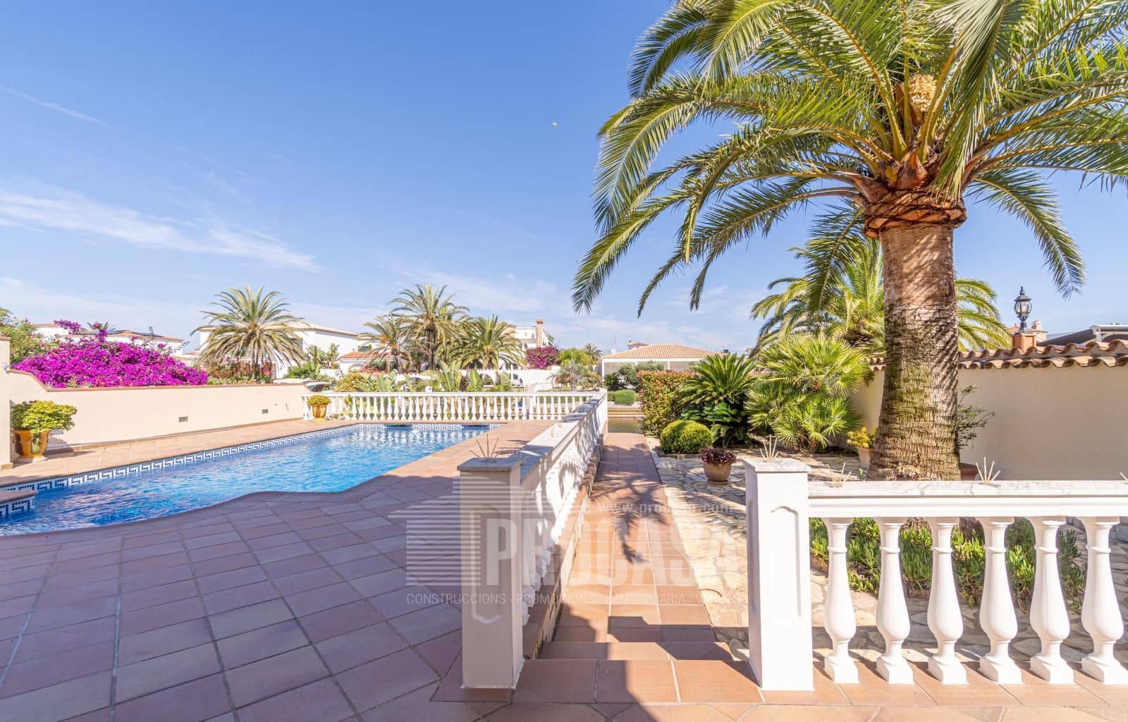 3 Zimmer Villa zu verkaufen in Empuriabrava mit Pool Garage - 1.199.000 € (Ref: 8423695)