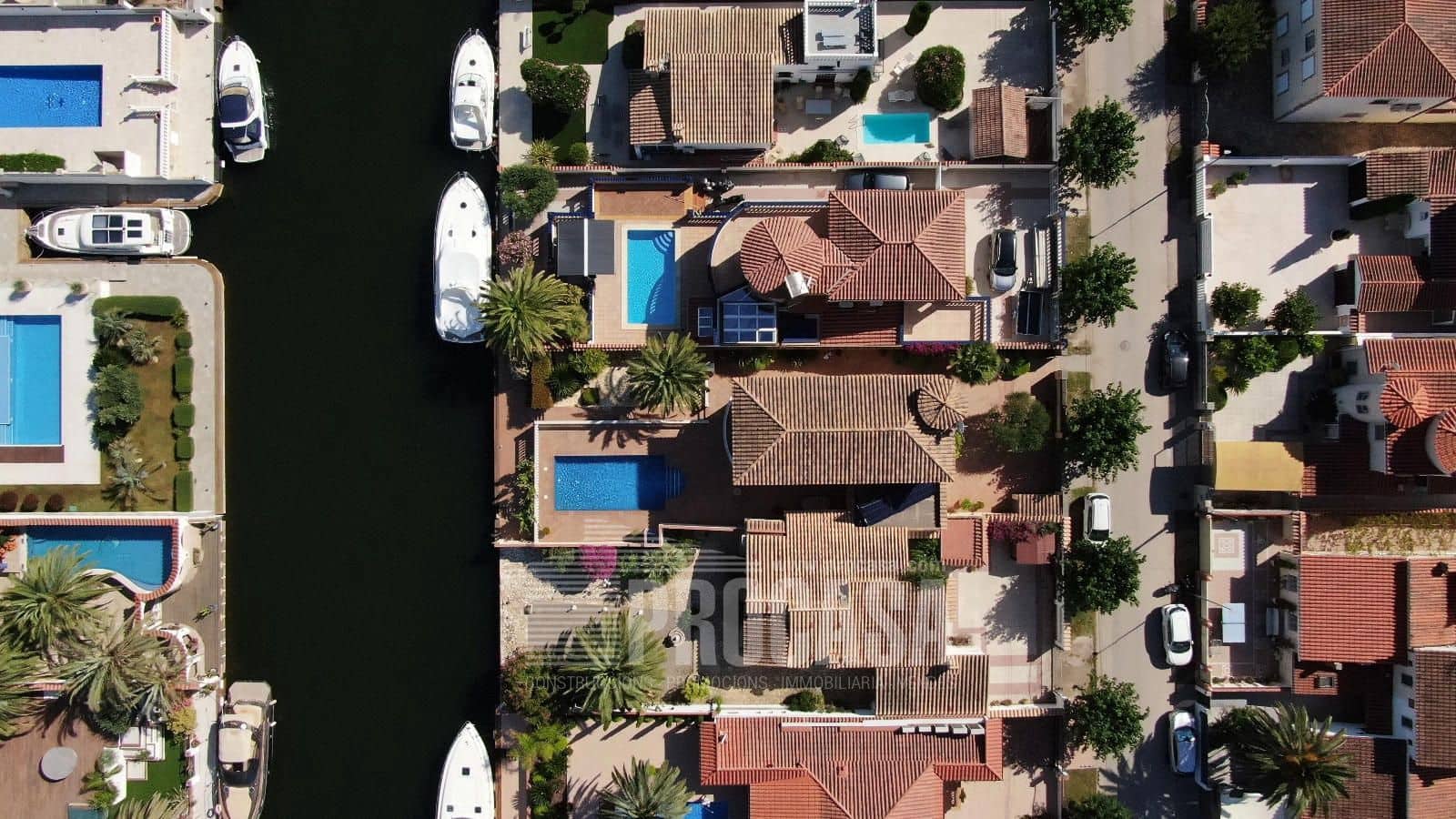 3 Zimmer Villa zu verkaufen in Empuriabrava mit Pool Garage - 1.199.000 € (Ref: 8423695)