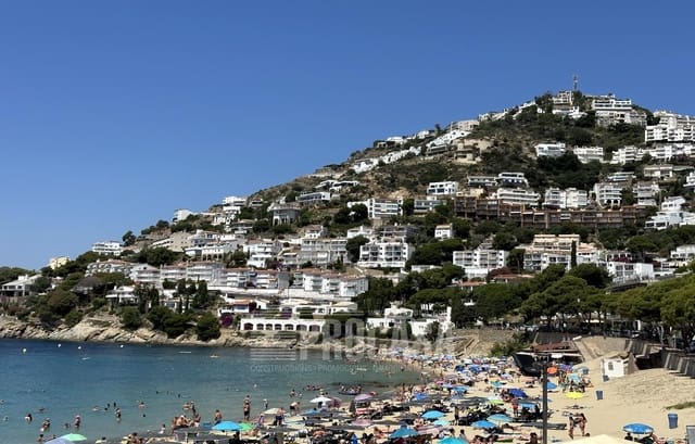 Building Plot for sale in Roses - € 480,000 (Ref: 8434686)