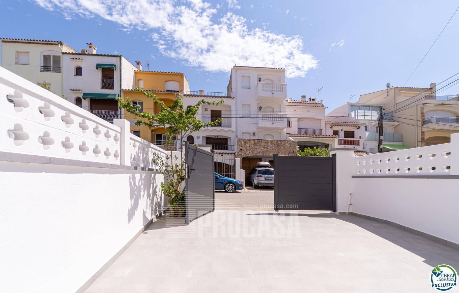 3 soverom Hus til salgs i Empuriabrava med garasje - € 595 000 (Ref: 8435991)