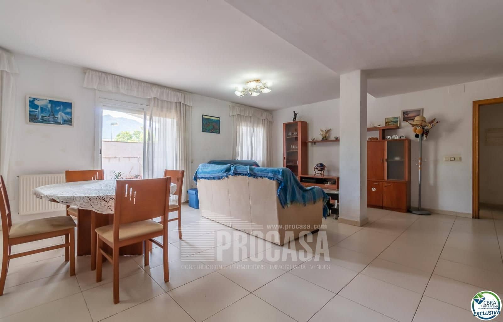 4 slaapkamer Villa te koop in Roses - € 286.000 (Ref: 8447052)