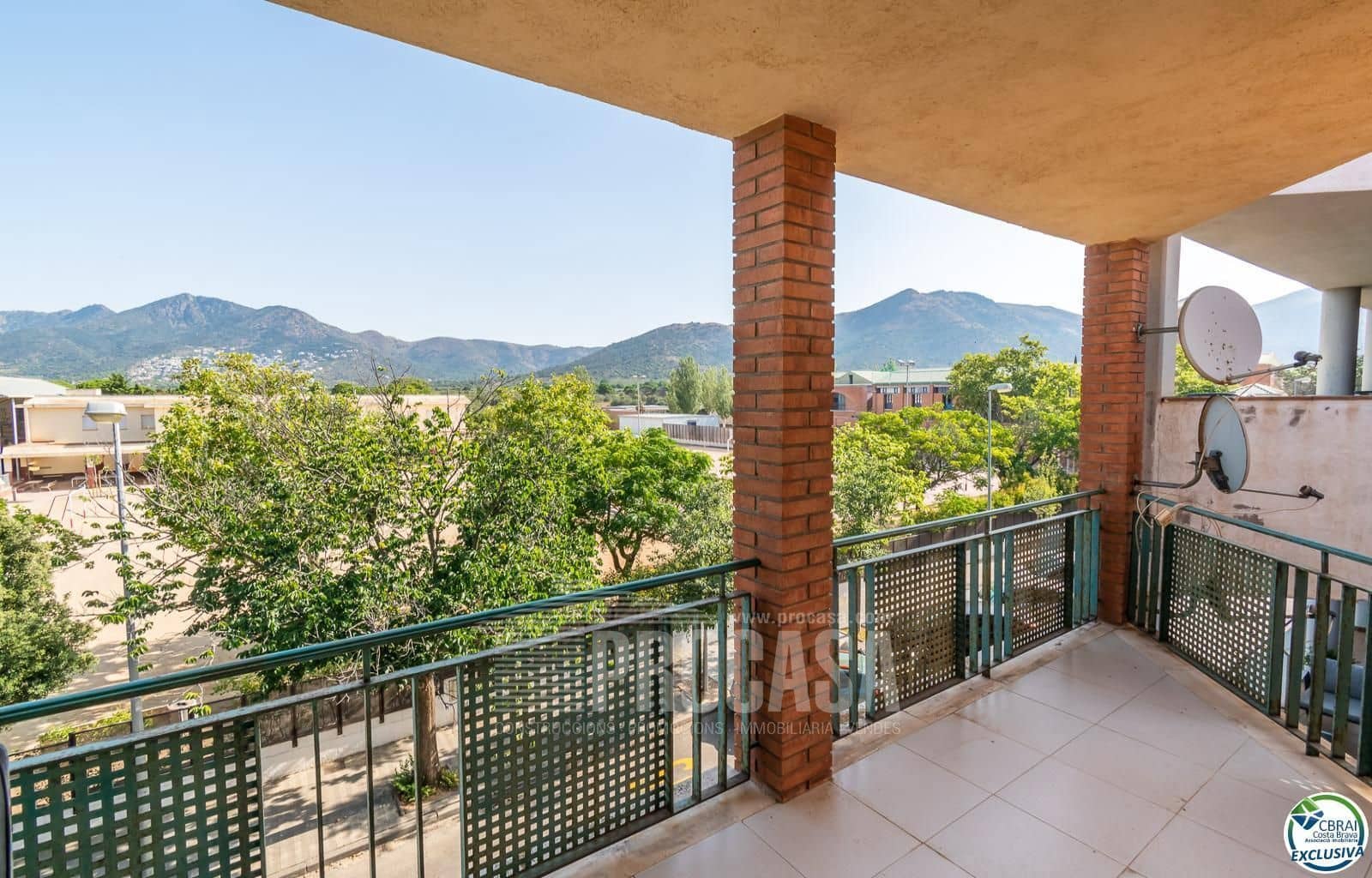 4 slaapkamer Villa te koop in Roses - € 286.000 (Ref: 8447052)