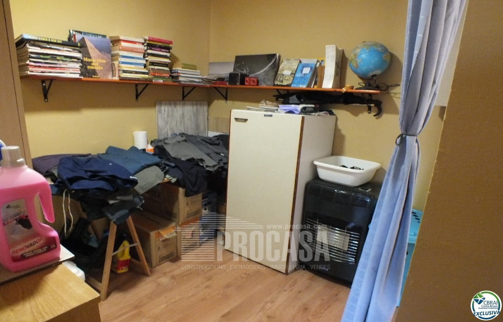 2 bedroom Flat for sale in Roses - € 147,000 (Ref: 8457462)