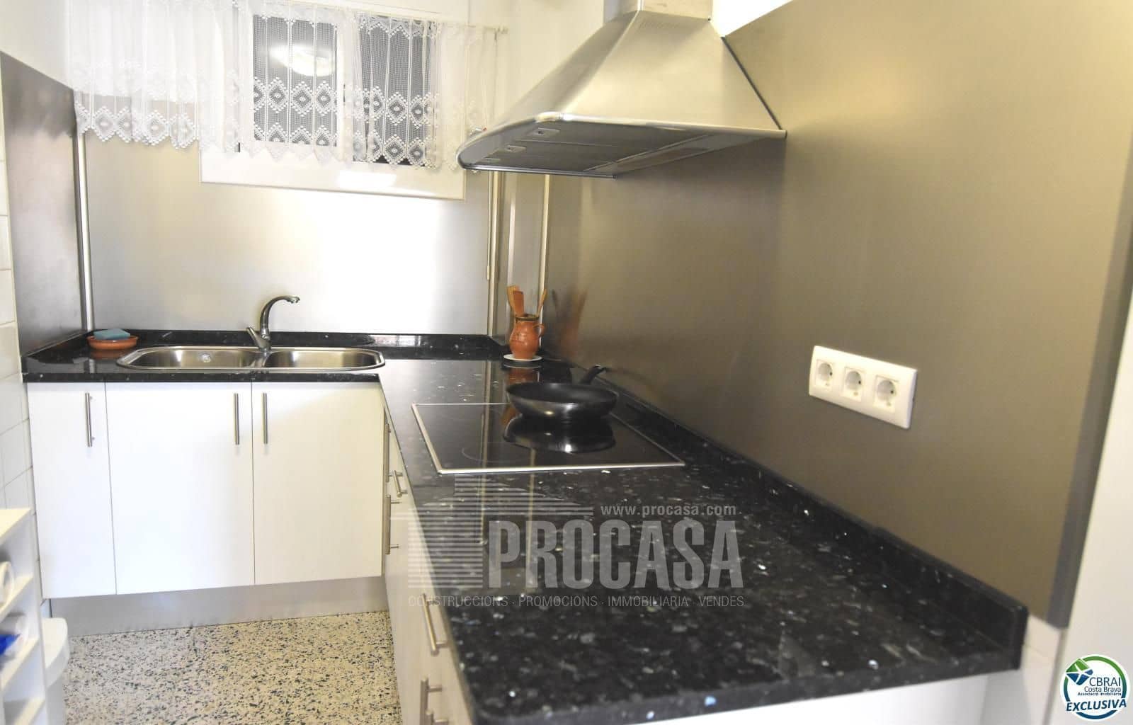 2 slaapkamer Flat te koop in Santa Margarida met garage - € 189.000 (Ref: 8532297)