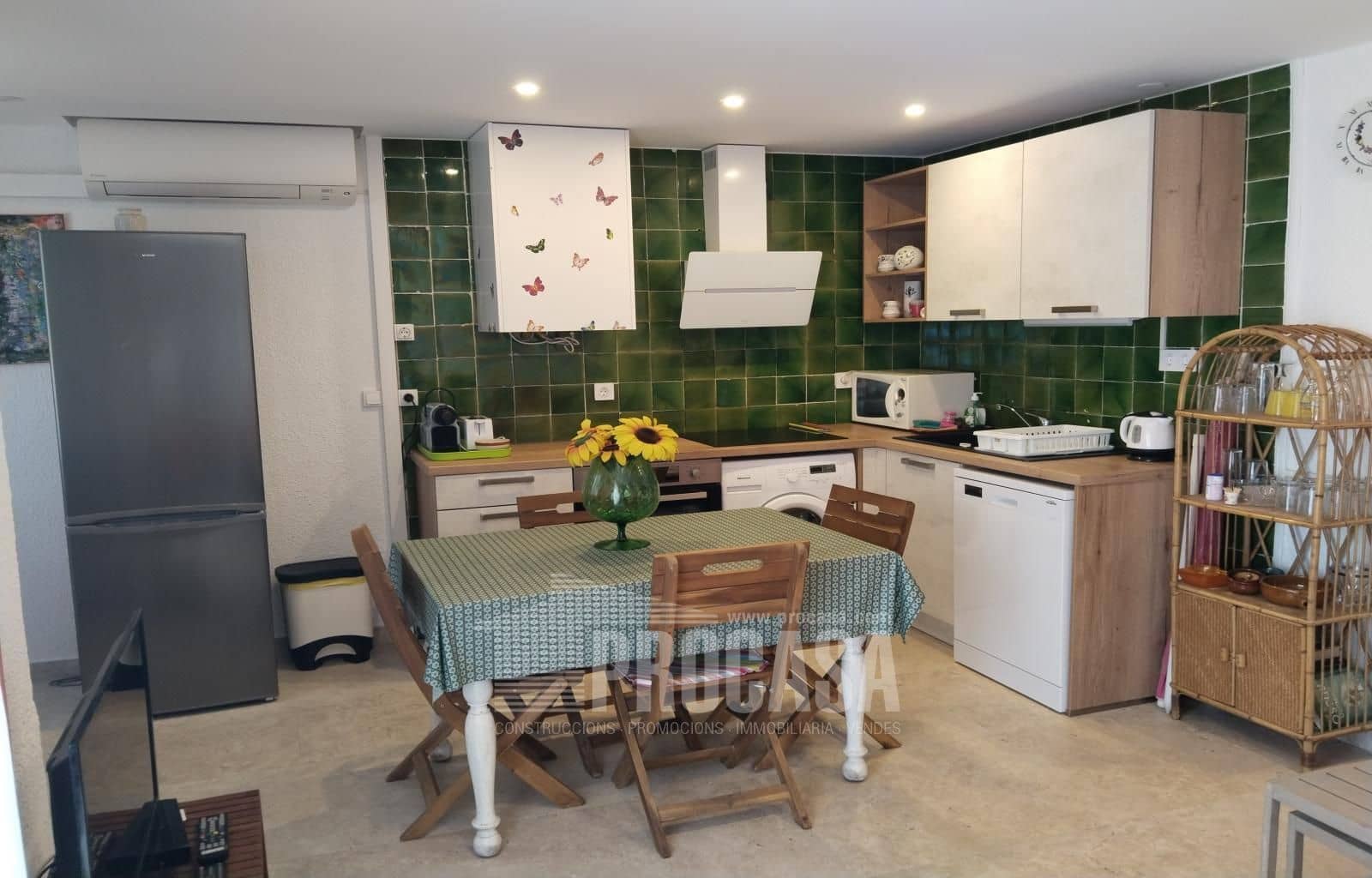 4 bedroom Villa for sale in Empuriabrava - € 399,000 (Ref: 8534486)