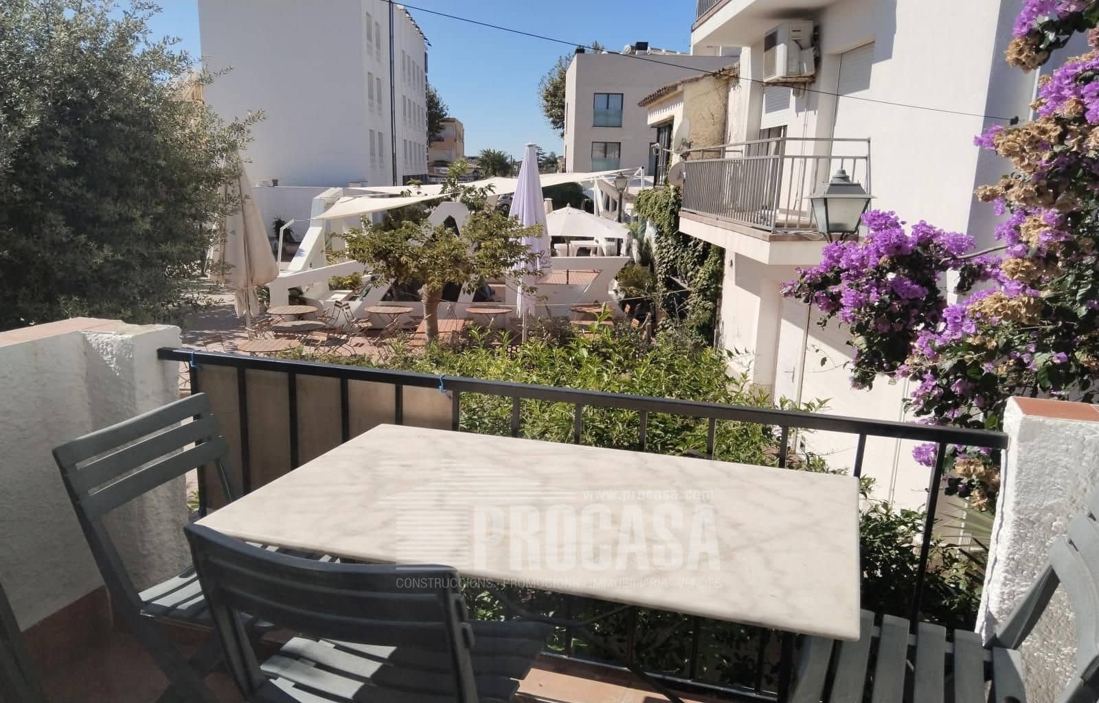 4 bedroom Villa for sale in Empuriabrava - € 399,000 (Ref: 8534486)