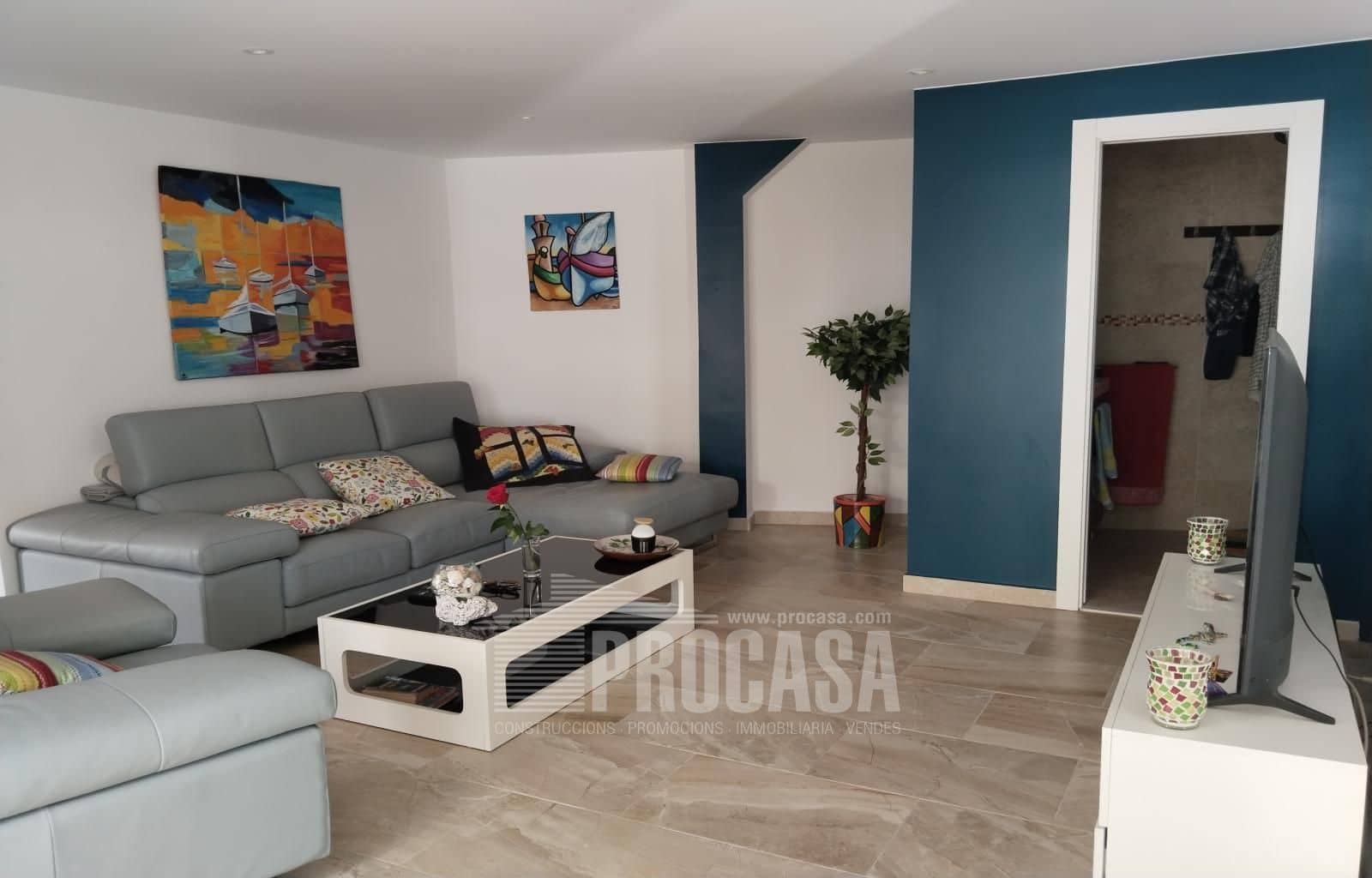 4 bedroom Villa for sale in Empuriabrava - € 399,000 (Ref: 8534486)