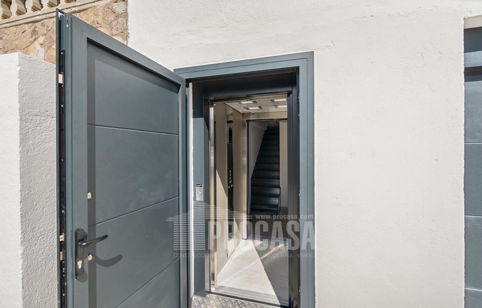 4 soverom Villa til salgs i Empuriabrava med garasje - € 639 000 (Ref: 8534487)