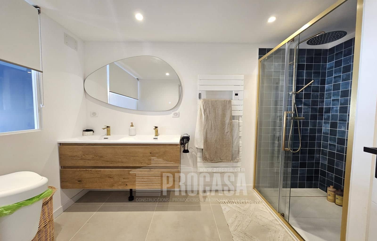 6 sypialnia Willa na sprzedaż w Empuriabrava z basenem garażem - 1 499 000 € (Ref: 8549589)